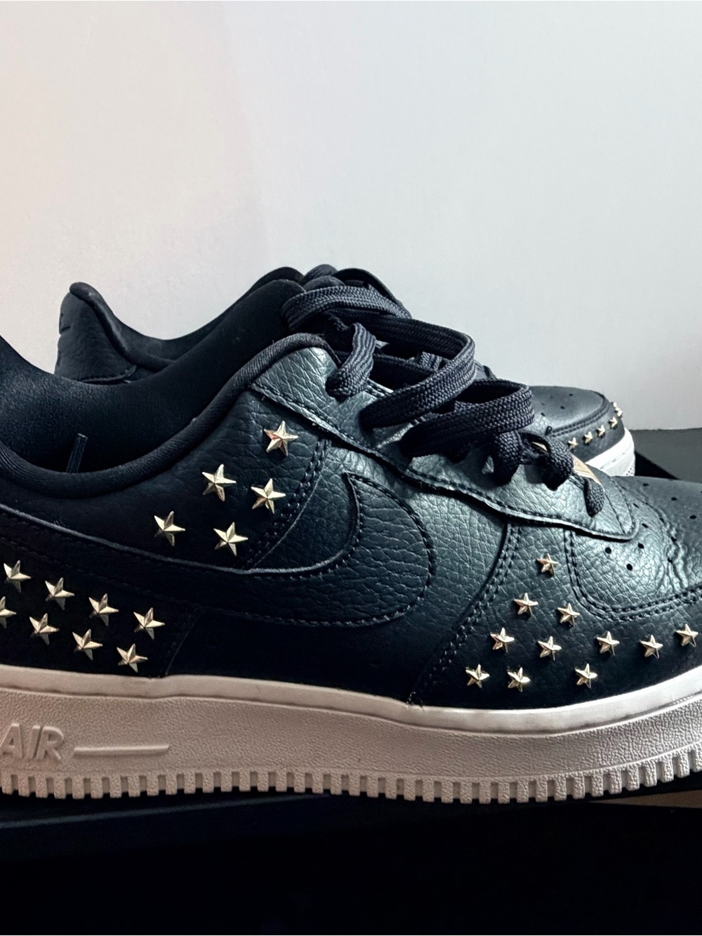 Nike Black Star-Studded Kids Sneakers